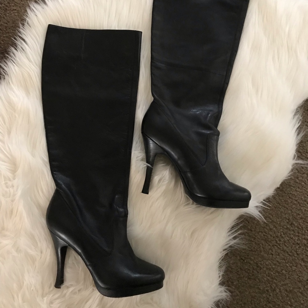 BCBGeneration black leather boots